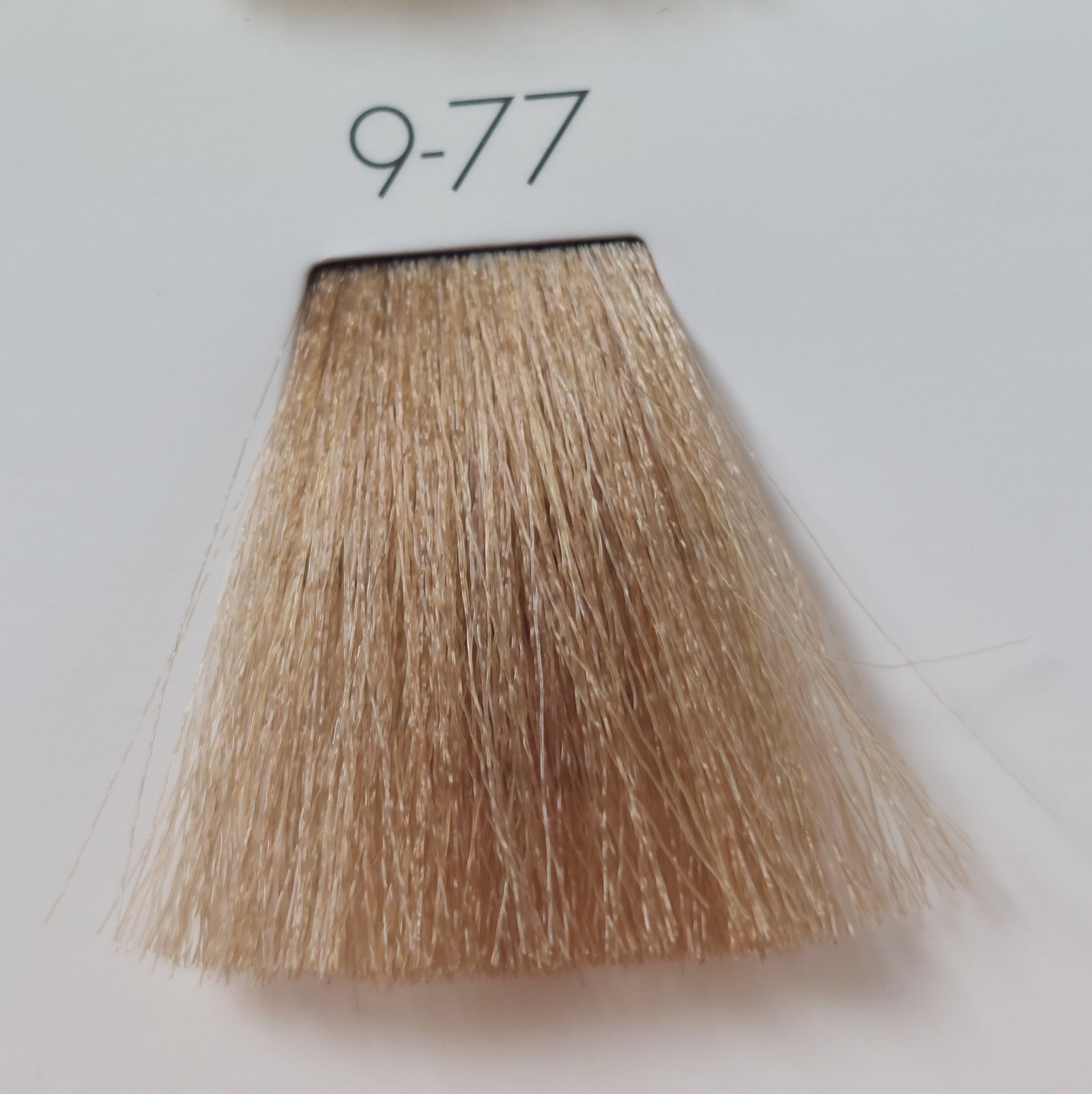 NIRVEL ARTX Farbiaci krém  na vlasy 9.7  piesková svetlá blond(100ml)