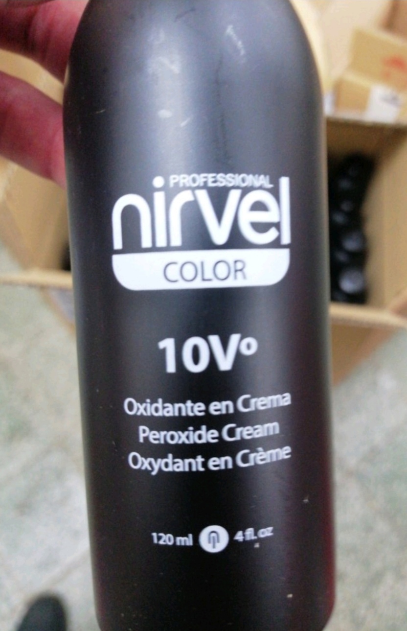 NIRVEL TONO A TONO Peroxid 10Vº (3%)  120ml