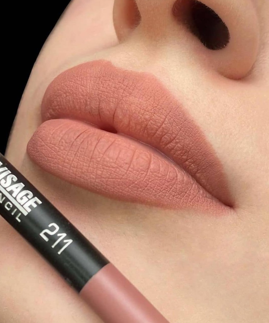 LUXVISAGE PIN UP ultra matná ceruzka na pery 211 MUSE